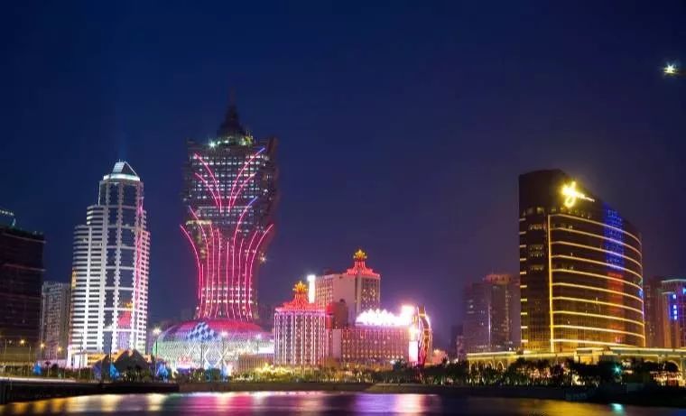 澳门一码一肖一特一中，揭秘彩票背后的秘密与策略，澳门彩票揭秘，一码一肖一特一中背后的秘密与策略探究