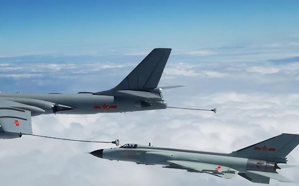 歼八空中加油技术，揭秘胡勇工程师的卓越贡献，胡勇工程师揭秘歼八空中加油技术的卓越贡献