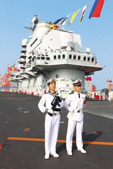 辽宁号航母正式交付海军时间，历史时刻的回顾与解析，辽宁号航母交付海军的历史时刻，回顾与解析
