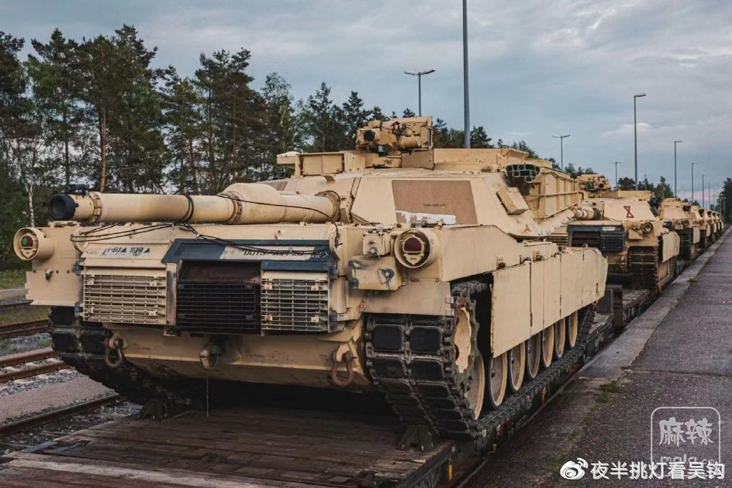 M1A2艾布拉姆斯抵达乌克兰，背后的故事与影响，M1A2艾布拉姆斯抵达乌克兰，背后的故事与深远影响