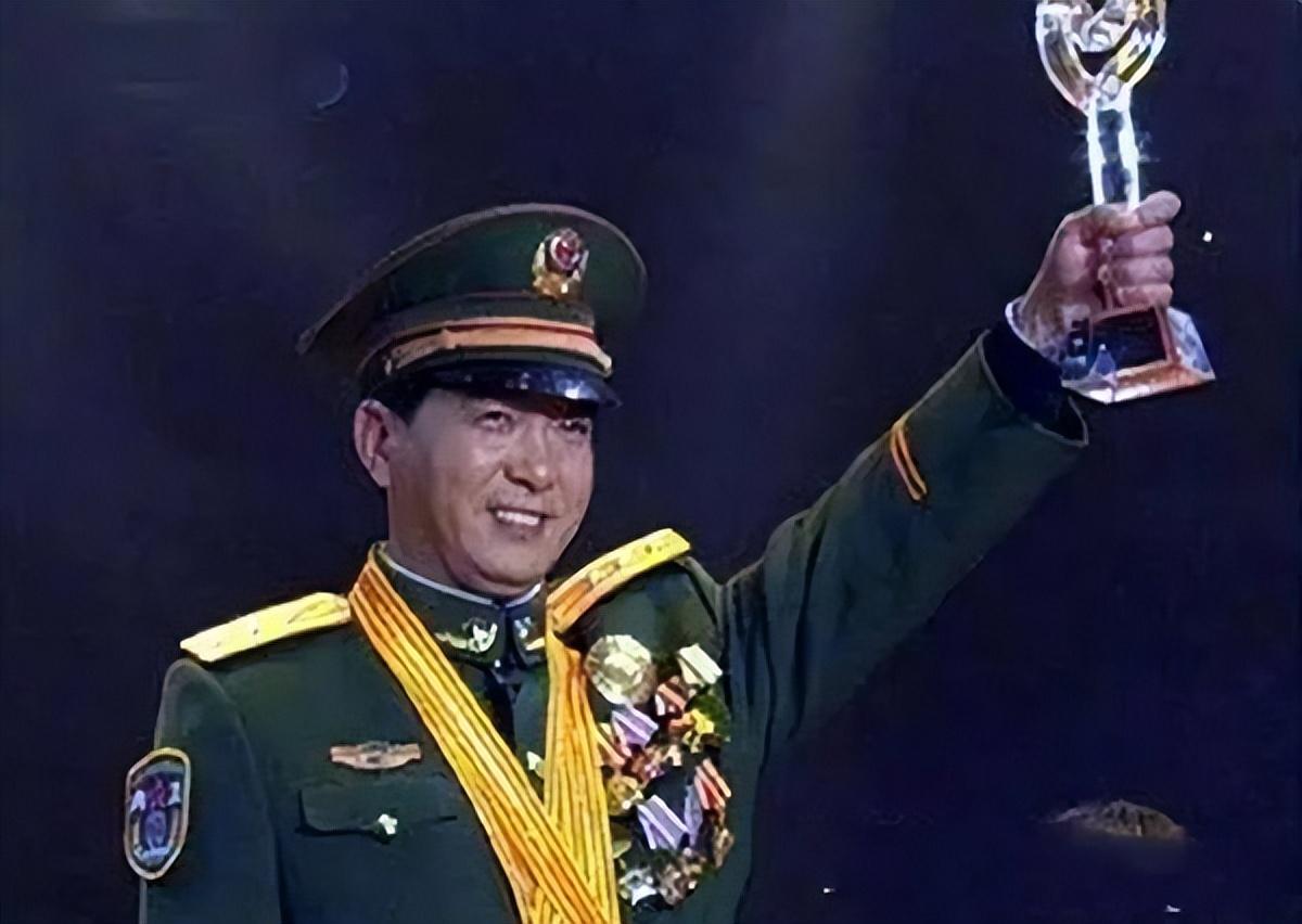 丁晓兵现在在哪里，一位传奇人物的最新动向，传奇人物丁晓兵最新动向揭秘，他的现在所在之处