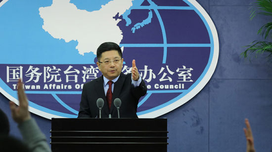 海霞两岸新闻直播，促进信息交流与情感融合，海霞两岸新闻直播，促进信息交流与情感共鸣