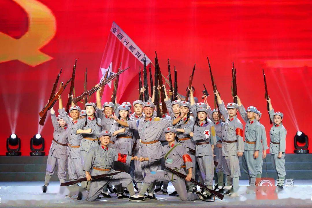 四渡赤水舞台表演，历史与艺术的完美结合，四渡赤水舞台表演，历史与艺术的绝妙融合