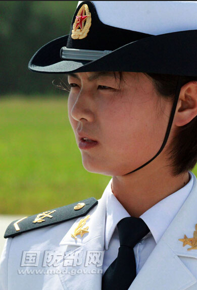 中国女兵照片大全高清，展现飒爽英姿的巾帼英雄，中国女兵高清照片大全，飒爽英姿的巾帼英雄风采展示