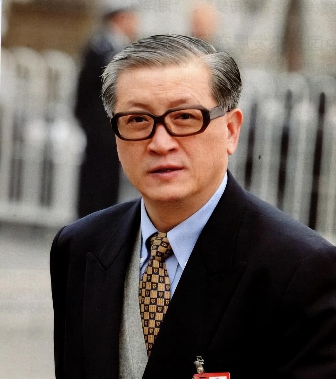 瓦良格号价格详解，全方位解读航母造价与因素，瓦良格号航母价格深度解析，造价因素与全方位解读