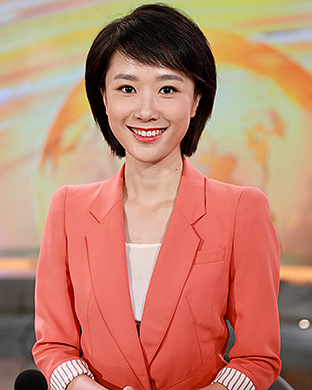 军事频道张楚雪，一位闪耀在荧屏的军事新闻之星，军事频道张楚雪，荧屏军事新闻之星闪耀光芒