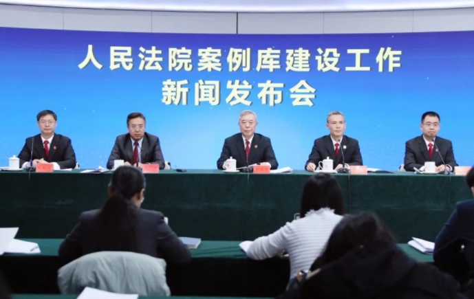 新闻发布会翻车案例深度剖析，新闻发布会翻车案例深度解析与反思