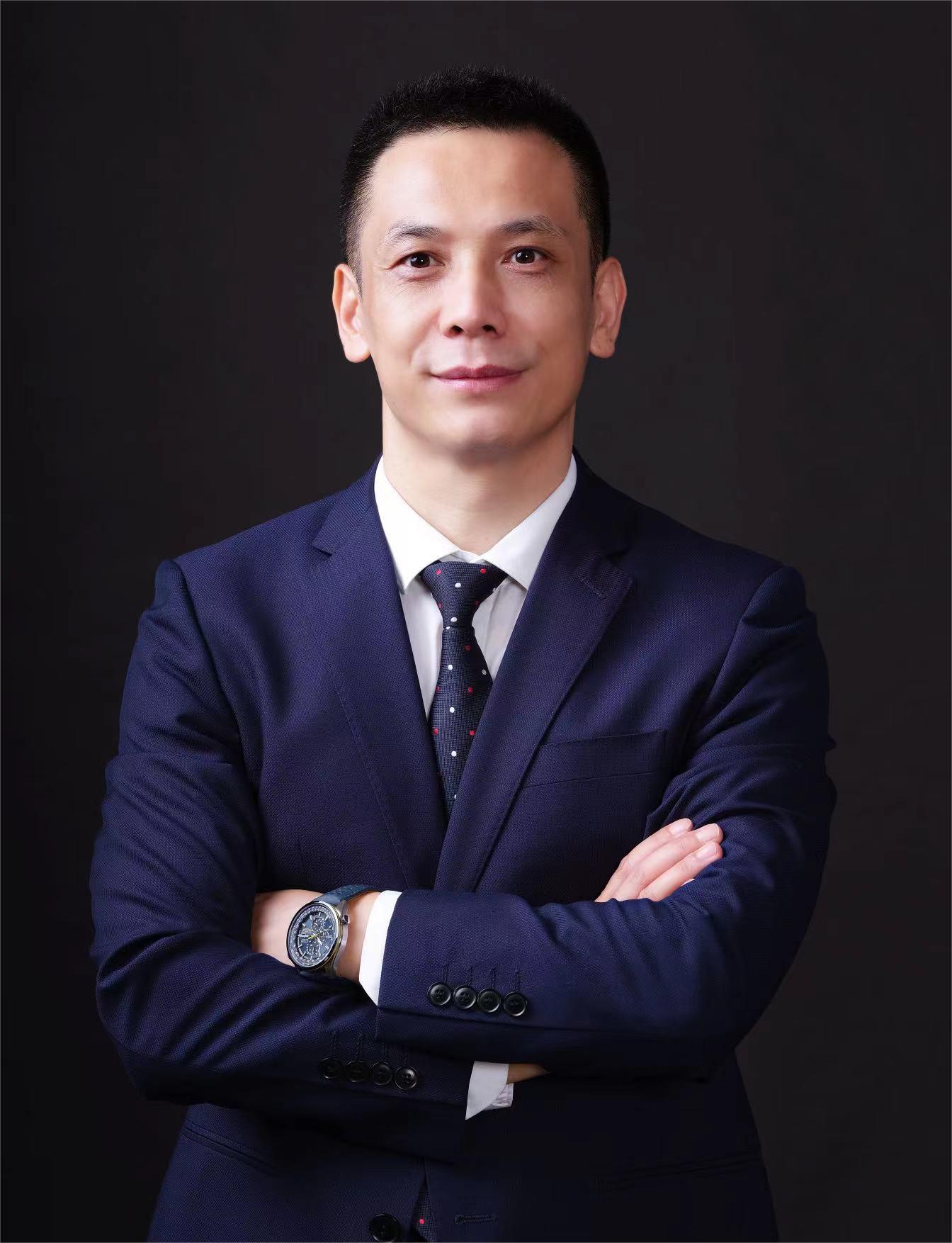杨光烈现任职位及其职业成就概览，杨光烈现任职位与职业成就概览