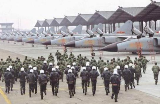 中国人民解放军空军石家庄飞行学院，培养精英人才的摇篮，中国人民解放军空军石家庄飞行学院，精英人才的摇篮培育地
