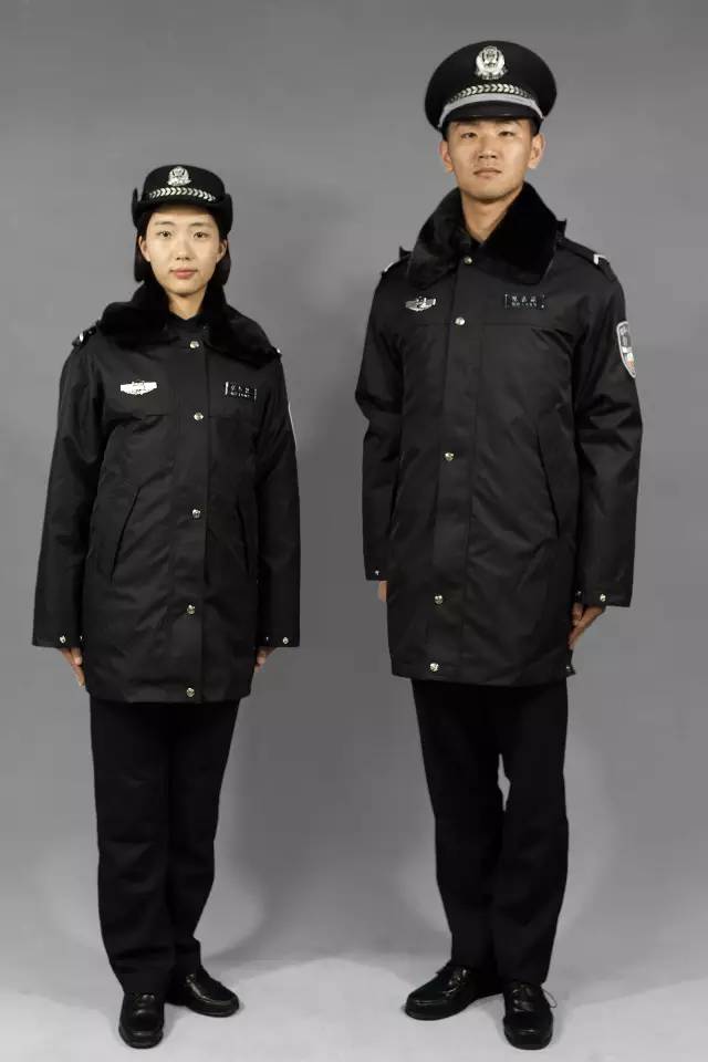普通人穿作训服是否违法？解读相关法律与常识，普通人穿作训服是否违法？法律常识解读与探讨