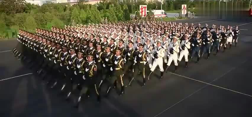 三军仪仗队视频正步，展现军威与荣耀的壮丽画面，三军仪仗队正步风采，军威荣耀的壮丽画卷