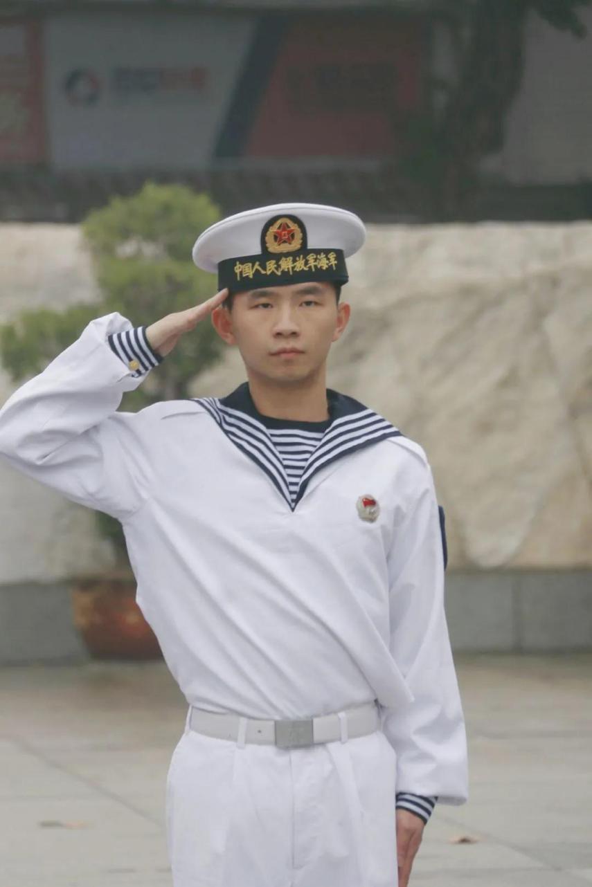 解放军海军学院的辉煌历程与贡献，解放军海军学院，辉煌历程与卓越贡献