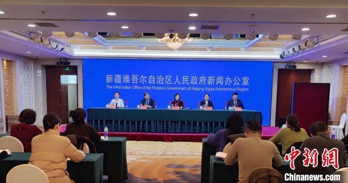 新疆最近新闻概览，探索边疆的崭新篇章，新疆最新动态概览，边疆发展新篇章探索