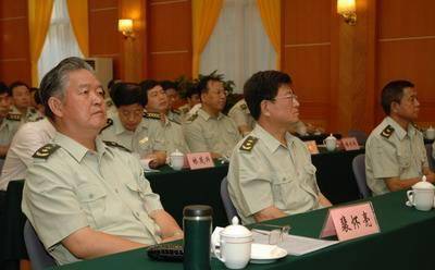 国防大学校长行政级别解析，国防大学校长行政级别详解