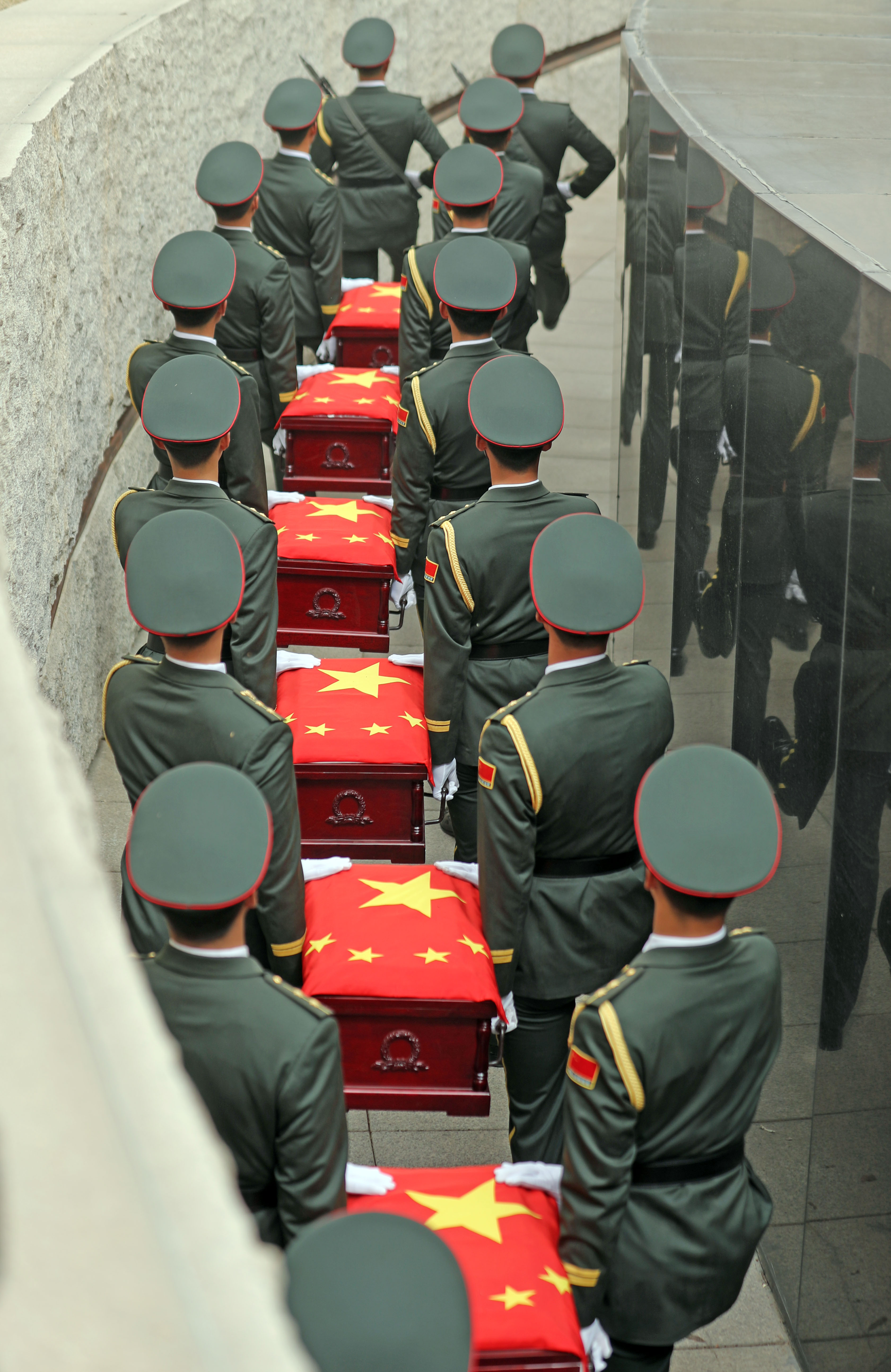 志愿军烈士遗骸安葬沈阳，英雄归故里，精神永传承，英雄归乡，志愿军烈士遗骸安葬沈阳，精神传承不朽