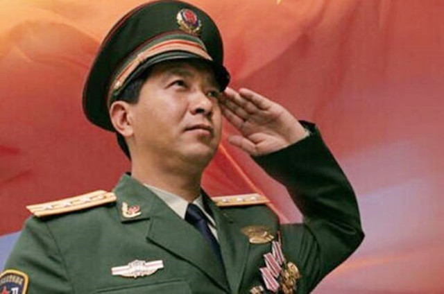 揭秘丁晓兵的妻子是谁——探索背后的故事，丁晓兵妻子揭秘，背后的故事探索