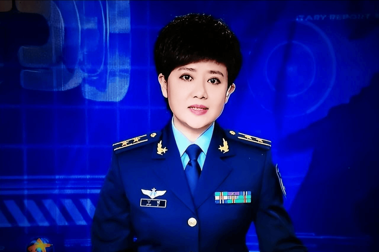 曾经的军事栏目主持人，那些年的英雄与回忆，曾经的军事栏目主持人，英雄岁月与回忆之旅