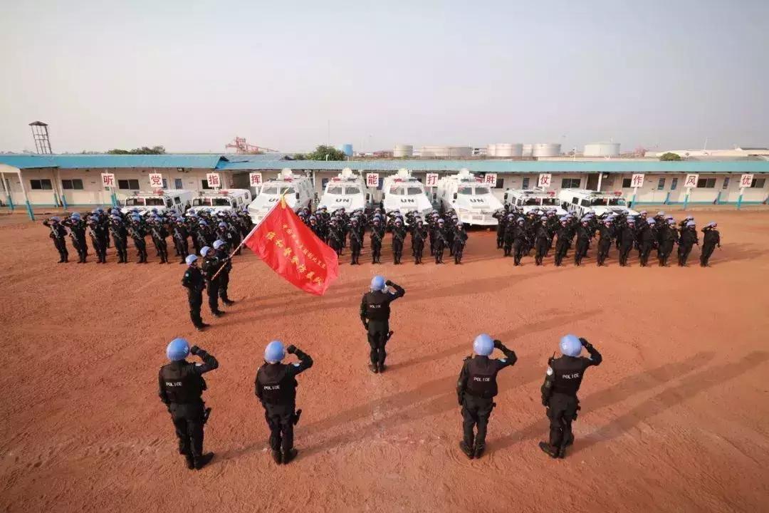 公安边防武警图片展示，荣誉与使命的象征，公安边防武警图片展示，荣誉与使命的辉煌瞬间