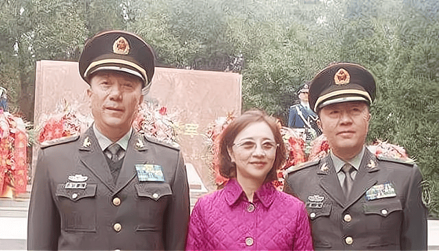 丁晓军将军的妻子简介，丁晓军将军妻子简介