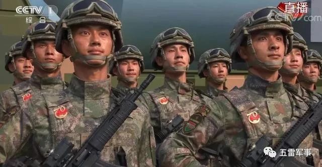 星空迷彩，武警还是解放军的？解析其背后所属与特点，星空迷彩所属揭秘，武警还是解放军？深度解析背后特点