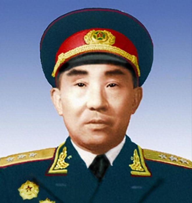 中央上将军衔名单及其卓越贡献，中央上将军衔名单与他们的卓越贡献概览