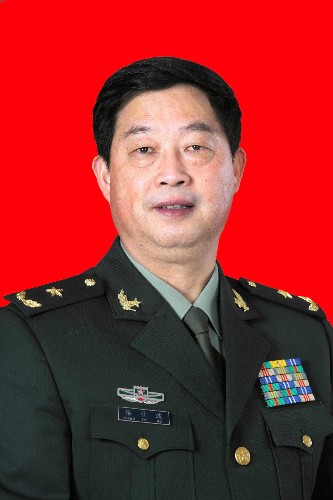 集团军司令是中将吗？解析军职等级与职务关系，集团军司令的军职等级解析，职务与中将衔之间的关系探讨