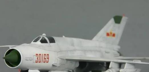 歼8防空截击机，中国空军的重要卫士，歼8防空截击机，中国空军的重要卫士力量