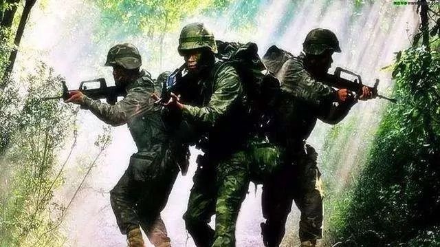 中国特种兵学校排名，深度解析与探讨，中国特种兵学校排名深度解析及探讨