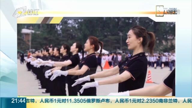 三军仪仗队练眼神，迎风40秒不眨眼的精神力量，三军仪仗队眼神训练，迎风40秒不眨眼，展现精神力量之坚韧