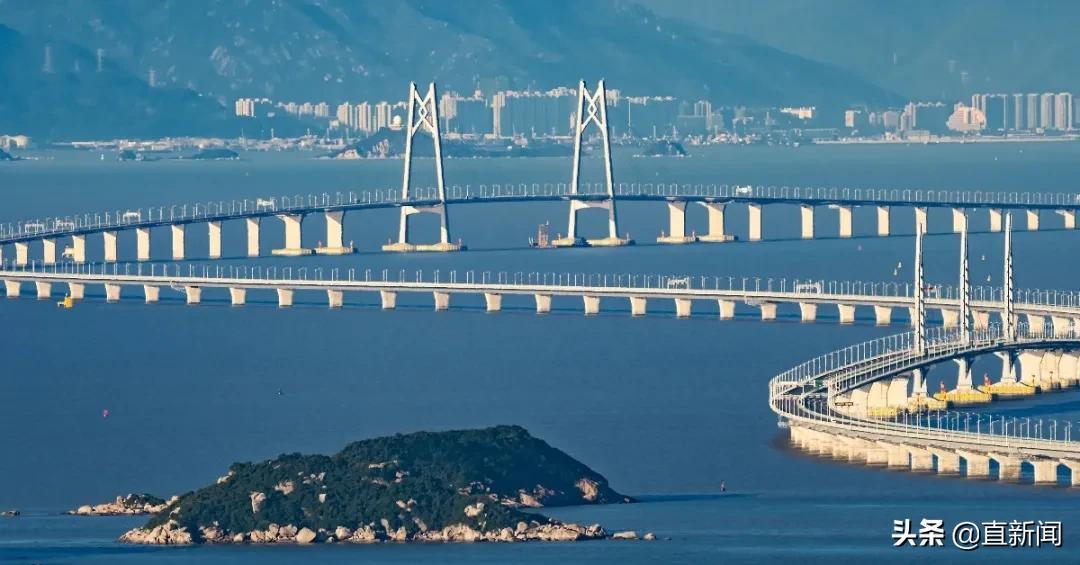 澳门正版精准免费预测，探索未来的趋势与机遇（2025展望），澳门正版精准预测，未来趋势与机遇展望（2025年展望）