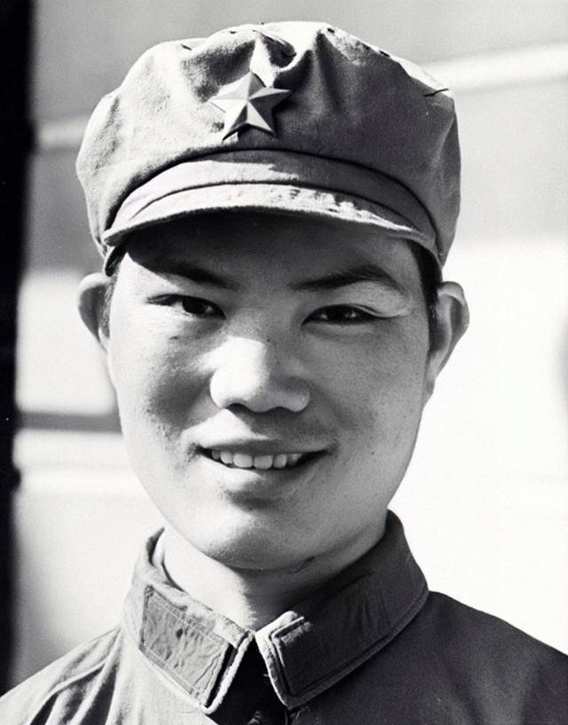 特级战斗英雄，荣耀与担当的象征，特级战斗英雄，荣耀与担当的典范