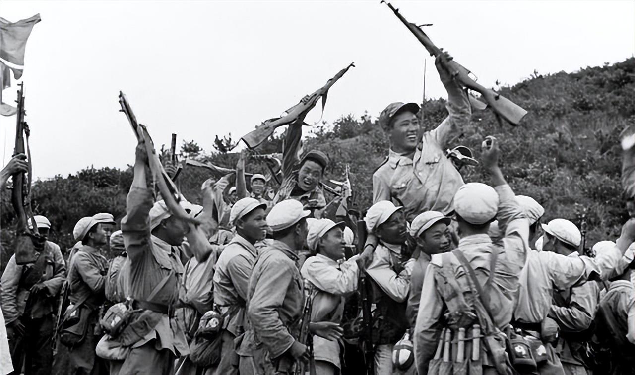 揭秘1950年中国空军实力，起步与挑战，揭秘，1950年中国空军的起步与挑战