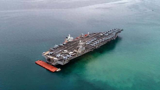 中国福特号航空母舰，探索强大实力的前沿科技，中国福特号航空母舰，前沿科技的强大实力探索