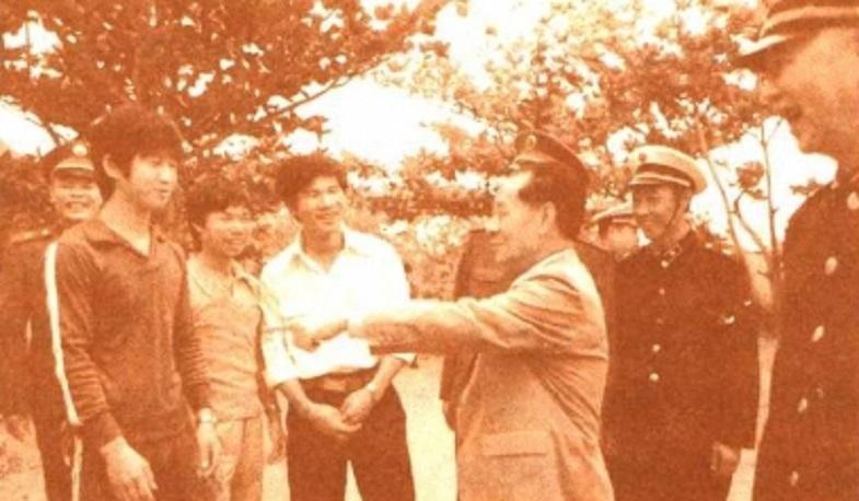 深入理解中国人民解放歌词，历史、意义与SEO优化，深入解析中国人民解放军军歌，历史背景、意义及SEO优化策略