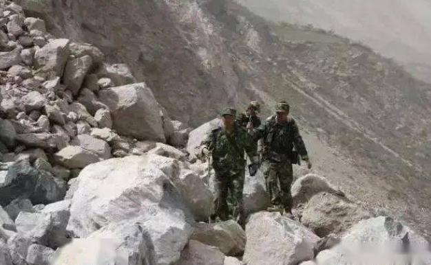 关于空降兵十五军是否属于广州军区的研究探讨，广州军区空降兵十五军研究探讨揭秘其归属地之谜