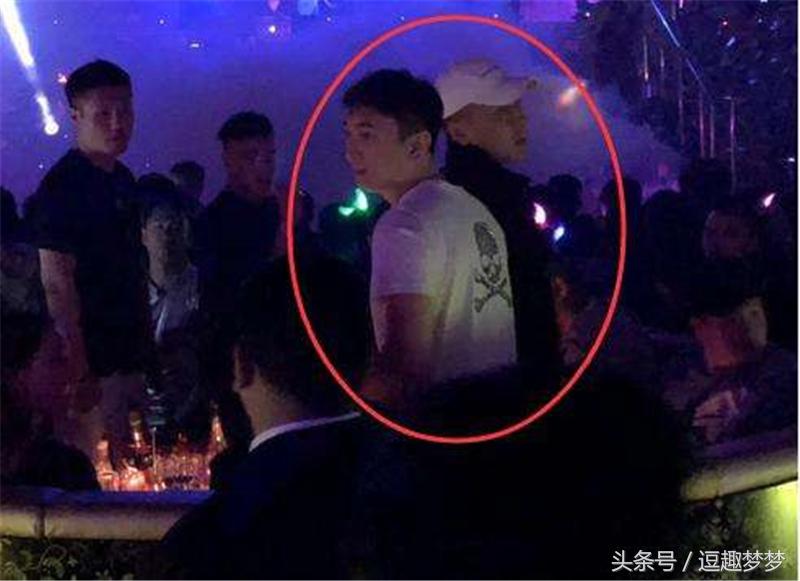 解析与探索（或深度解析与探索）