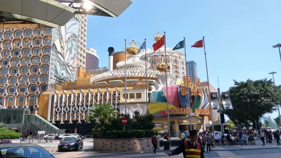 新澳门三中三30组免费——探索与解析，澳门三中三30组免费解析与探索