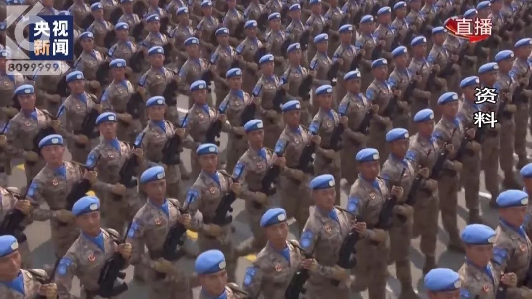 各国阅兵式对比视频，压轴出场的震撼力量，全球阅兵盛典，压轴力量的震撼对决！
