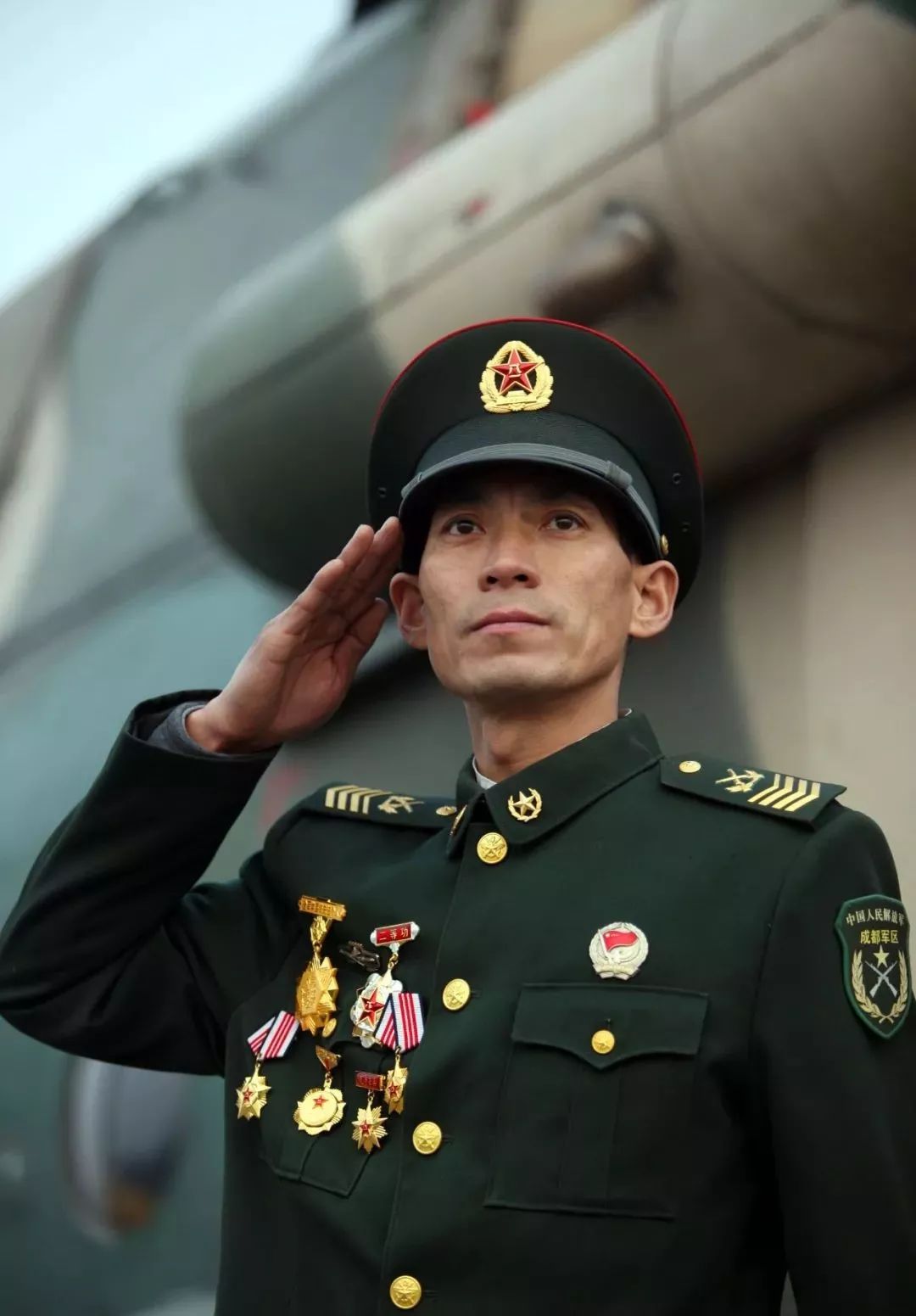 优秀士官制度的实施时间及其深远影响，优秀士官制度的实施时间与深远影响分析