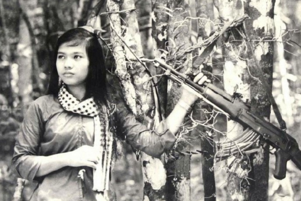 中国女兵在越南战场，英勇无畏，铸就历史辉煌，中国女兵在越南战场，英勇铸辉煌历史