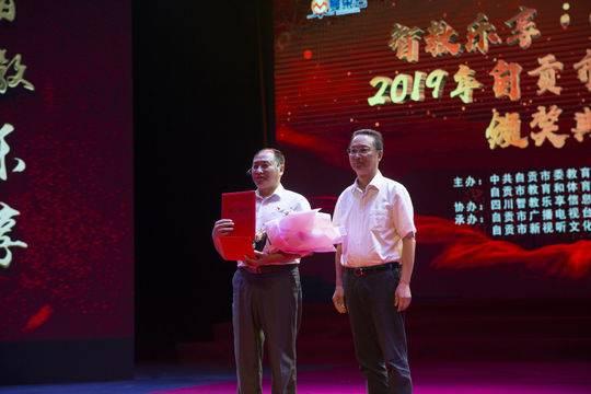 国防军事深度研究，多维度视角下的国防建设论文（约五千字），多维度视角下的国防军事深度研究与国防建设论文探讨