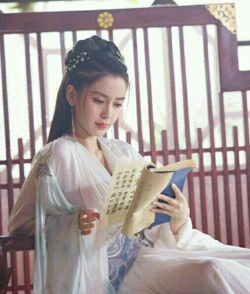 十四军四十师炮兵十八团，历史荣耀与现代传承，十四军四十师炮兵十八团，历史荣耀与现代传承的见证