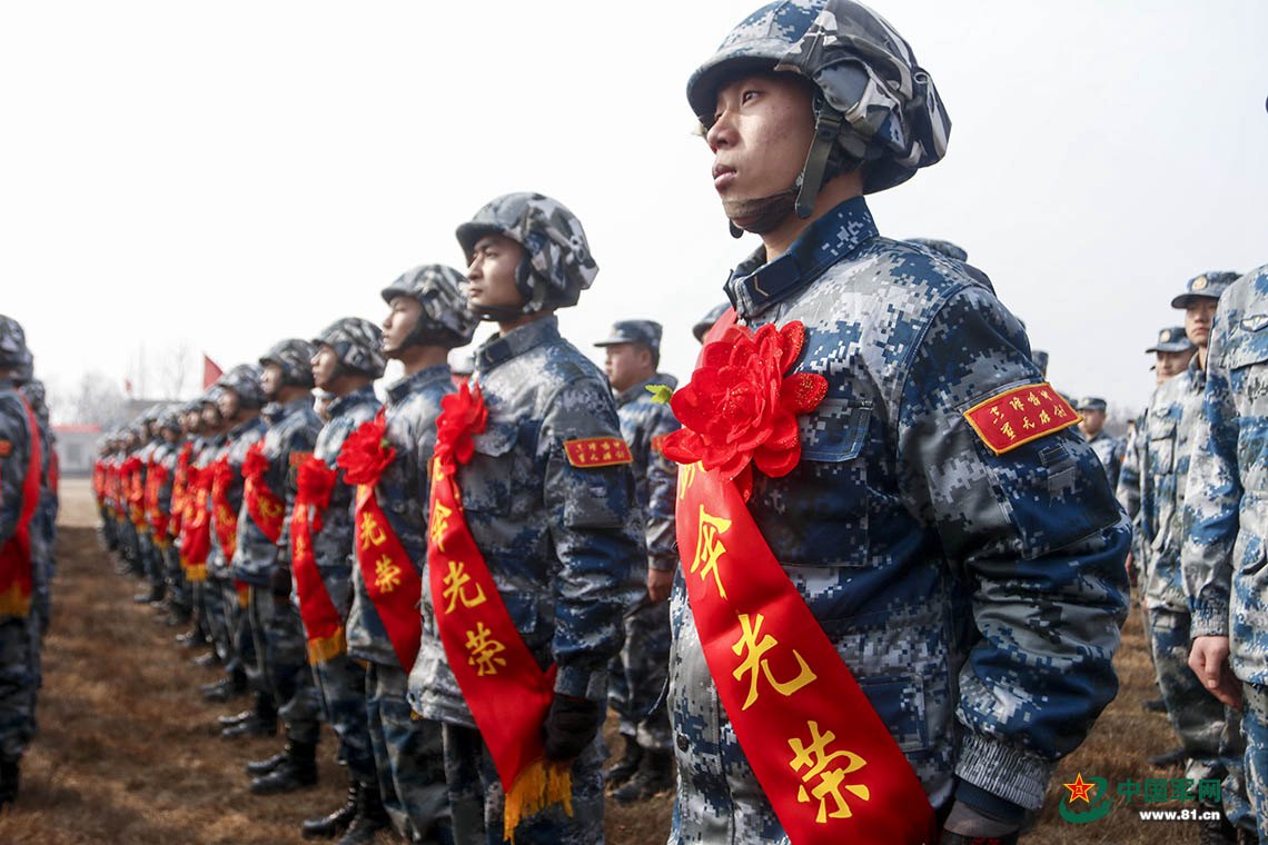孝感十五军空降兵待遇解析，孝感十五军空降兵待遇深度解析