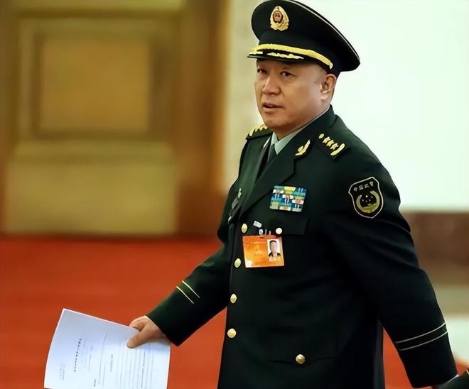 59岁晋升上将，曾经的副总参谋长——一位传奇将领的生涯回顾，传奇将领，从副总参谋长到上将的生涯回顾