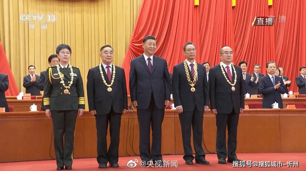八一勋章几年授一次，荣誉背后的故事与制度解读，八一勋章授予制度解读，荣誉背后的故事与授勋频率揭秘