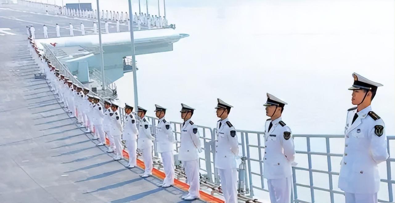 俄罗斯海军现代化力量，揭秘俄罗斯115舰的卓越性能与战略价值，俄罗斯海军现代化力量揭秘，115舰卓越性能与战略价值探究