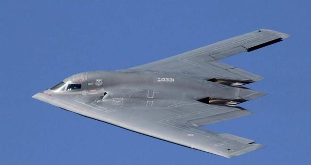 揭秘二战传奇，B-2轰炸机图详探，二战传奇揭秘，B-2轰炸机深度图解
