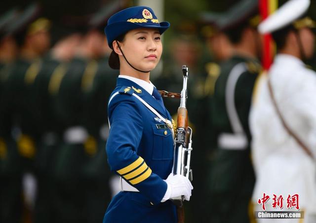 荣耀与担当