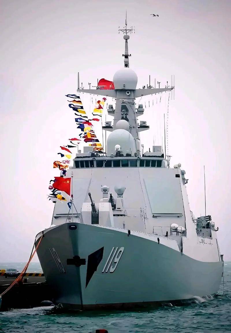 探索旅洋级驱逐舰，引领海上力量的新时代先锋，旅洋级驱逐舰，引领海上力量的新时代先锋探索