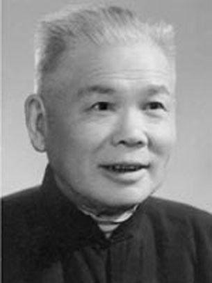 中国女兵的荣誉与梦想，坚韧不拔，绽放荣光，中国女兵，荣誉与梦想，坚韧之花绽放荣光